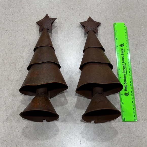 Rustic Brown Metal Christmas Tree Decor Set - Picture 2 of 4